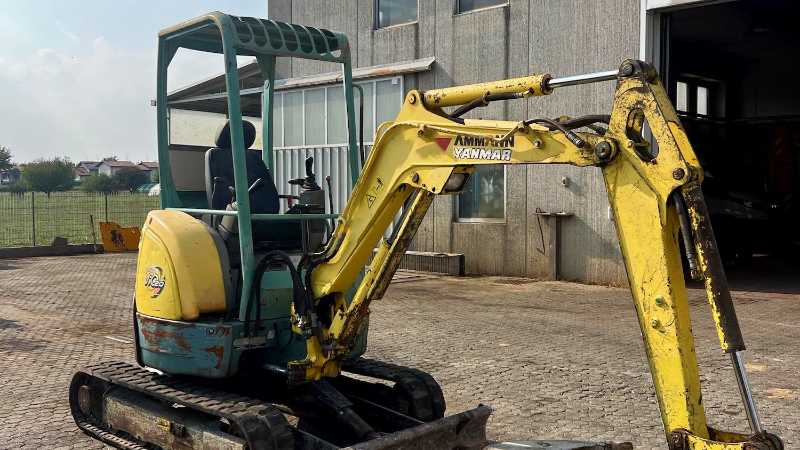 OmecoHub - YANMAR VIO20-4